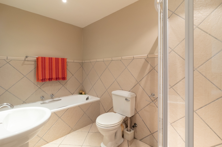 9 Bedroom Property for Sale in West Bank Eastern Cape